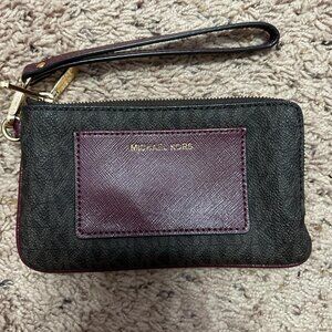 Michael Kors Wristlet